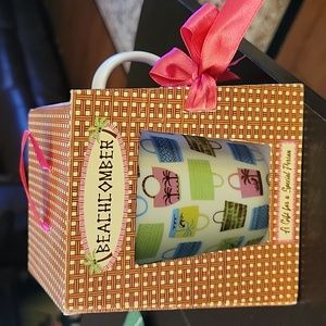 Beachcomber gift coffee cup mug colorful purses bags white background 4"H New